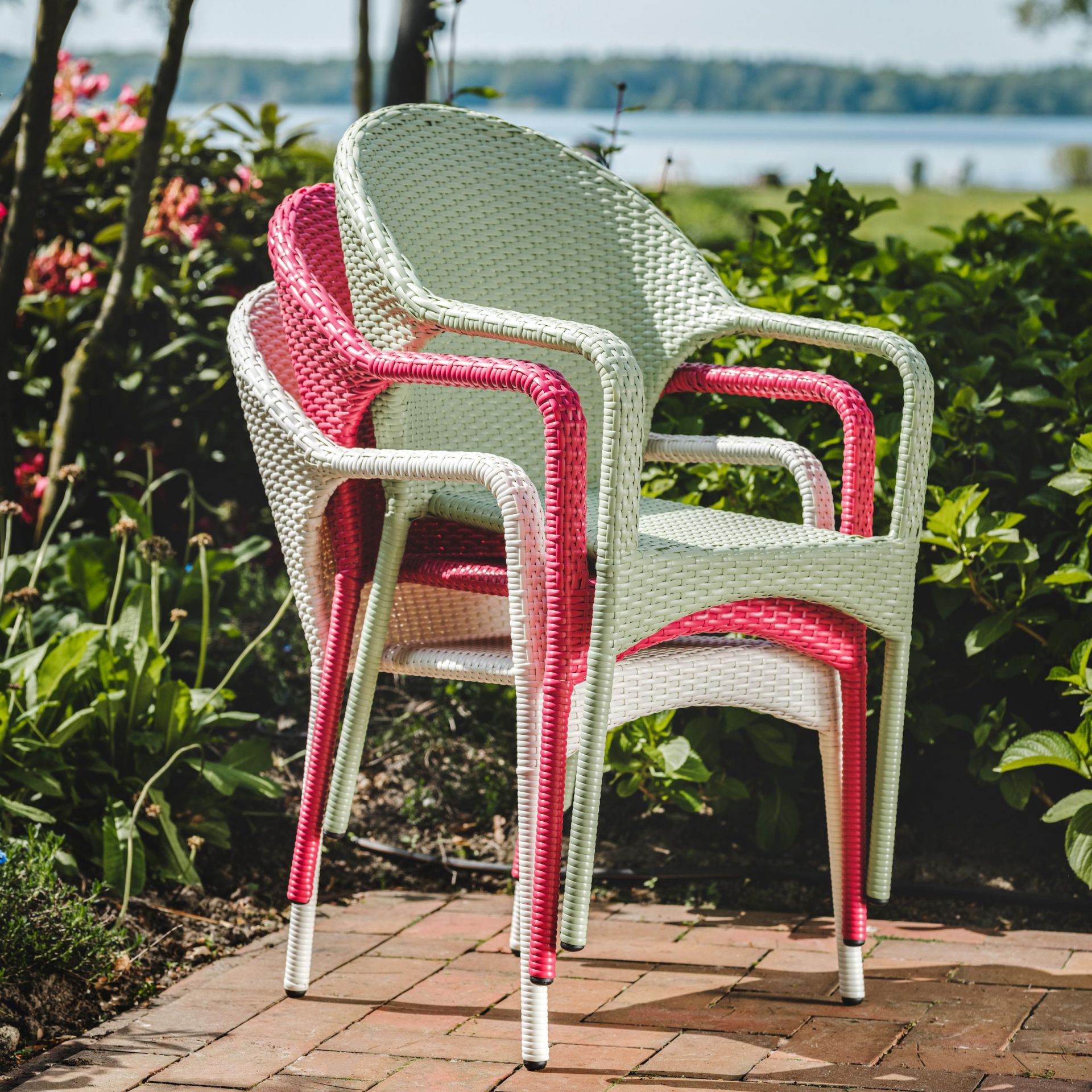 ENVIGO Flechtstuhl Ocean Stapelbarer OutdoorSessel für den Garten in
